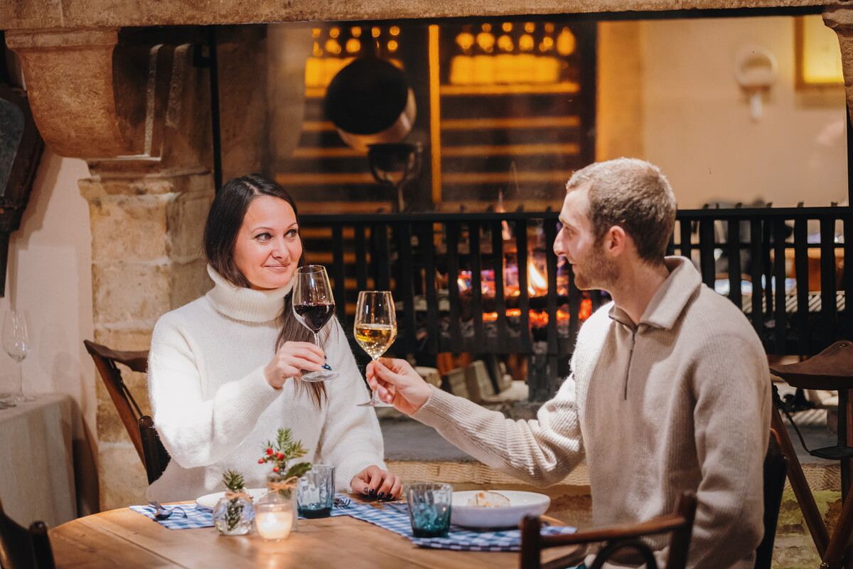 Dégustation de vins de Bourgogne en cave